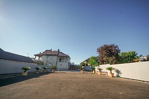 Guest House Nadezhda