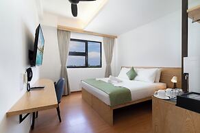 Ranthari Hotel and Spa Ukulhas Maldives