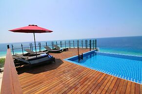 Ranthari Hotel and Spa Ukulhas Maldives