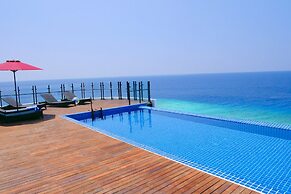 Ranthari Hotel and Spa Ukulhas Maldives