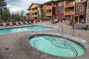 Sunstone 209 Ski-In Ski-Out, Gorgeous Mountain Views, Heated Pool Jacu