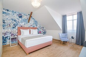 Eight Secrets Boutique Residence by Dwellfort