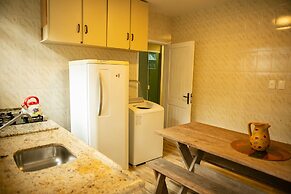 Hostel House Santinho