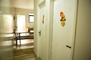 Hostel House Santinho