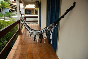 Hostel House Santinho