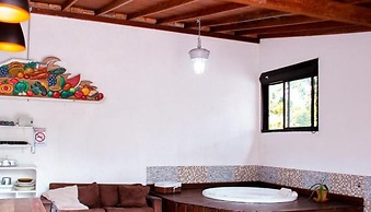 Hostel House Santinho