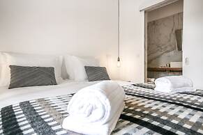 Saldanha Pool & Garden