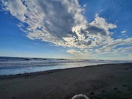 Hidden Paradise Beach Jiote