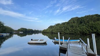 Hidden Paradise Beach Jiote
