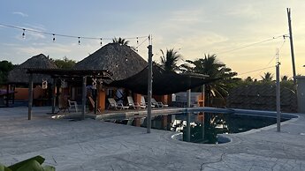 Hidden Paradise Beach Jiote