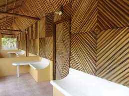 Hidden Paradise Beach Jiote