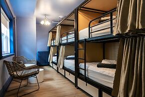 QBEDS Hostel