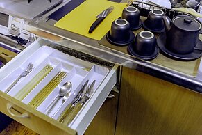 Nestle Tokyo Deluxe Akihabara 01