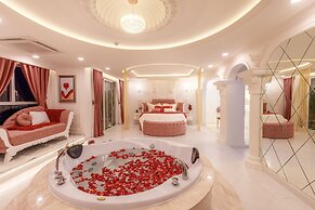 Couple Retreats - Romantic Apartment