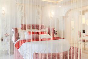 Couple Retreats - Romantic Apartment