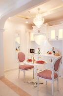 Couple Retreats - Romantic Apartment