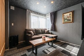 GRAND BASE Mojiko Ekimae