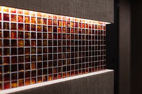 GRAND BASE Mojiko Ekimae