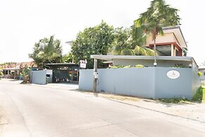 OYO 732 Juthamas Hotel