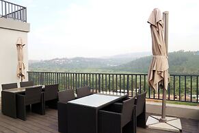 Phoenix Apartment by LINK