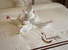 Phoenix Apartment by LINK