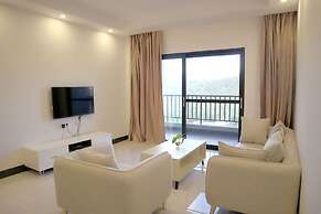 Phoenix Apartment by LINK