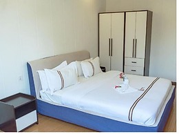 Phoenix Apartment by LINK