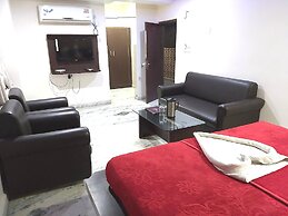 Neelam Palace Hotel