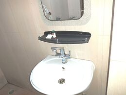Neelam Palace Hotel