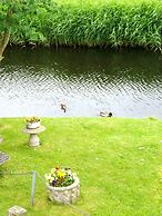 6 Pers Holiday Home Leonie With a Large Garden Close to the Lauwersmee