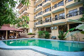 Rendezvous Beach Resort