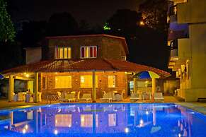 Rendezvous Beach Resort