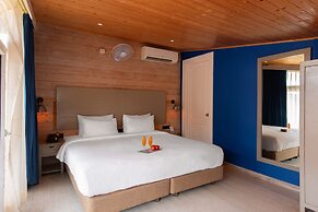 Living Room Beach Resort