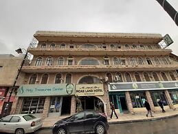 Moab Land Hotel