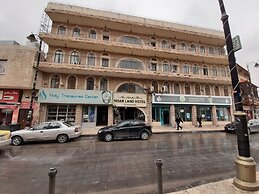 Moab Land Hotel