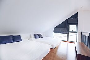 TTR Studio Apart Hotel