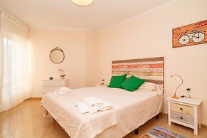 Tahiti Burriana Apartments Casasol