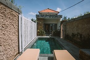 Sujiwa Ubud Hotel & Villa