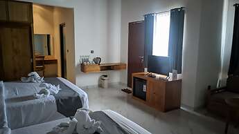 Sujiwa Ubud Hotel & Villa