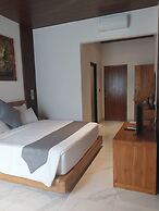 Sujiwa Ubud Hotel & Villa