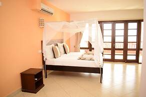 Sunrise View Beachfront Apartments