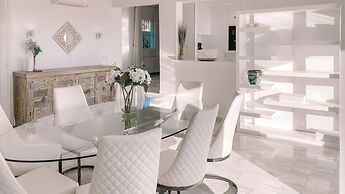 Villa The White Pearl