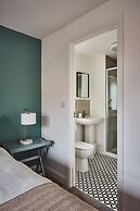 Warwick Serviced Home for 8 walking distance to University