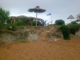 Alekos Beach Houses-Roni