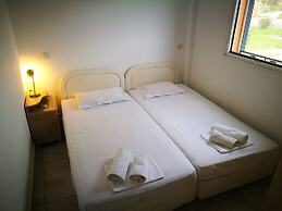 Alekos Beach Houses-Roni