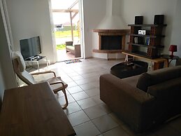 Alekos Beach Houses-Roni