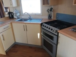 Caravan - Sleeps 8 - Pets Ok - Parking - Site Pool