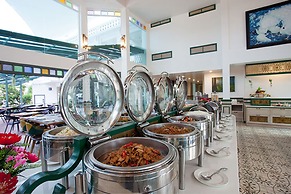 Supicha pool access hotel