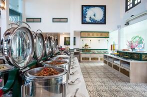 Supicha pool access hotel