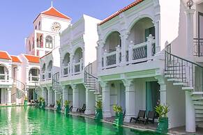 Supicha pool access hotel